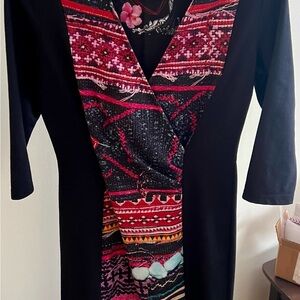 Chic Long Sleeve Dress with Black and Pink Accents